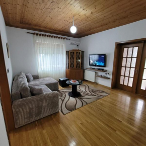 Jona Guest house